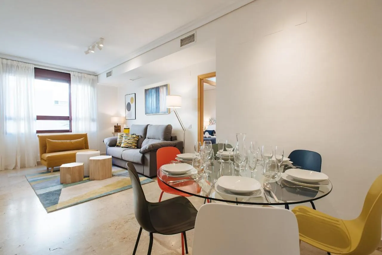 San Bernardo Boutique - Free Parking Apartman Sevilla 0*,  Spanyolország