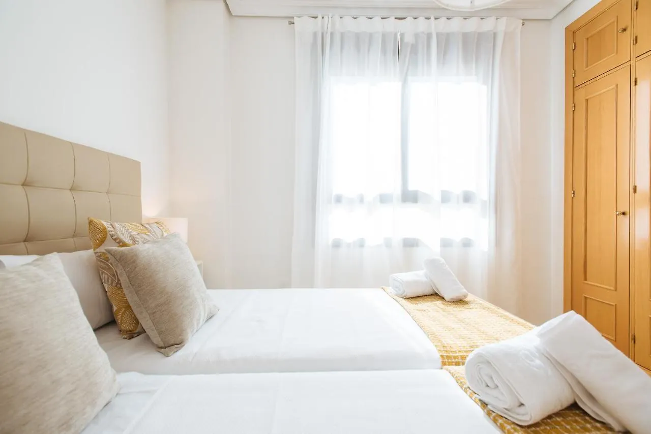 San Bernardo Boutique - Free Parking Apartment Seville